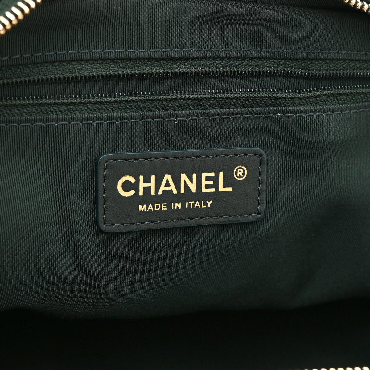 Chanel Calfskin Quilted CC Medium Vanity Case Green 6 of 10