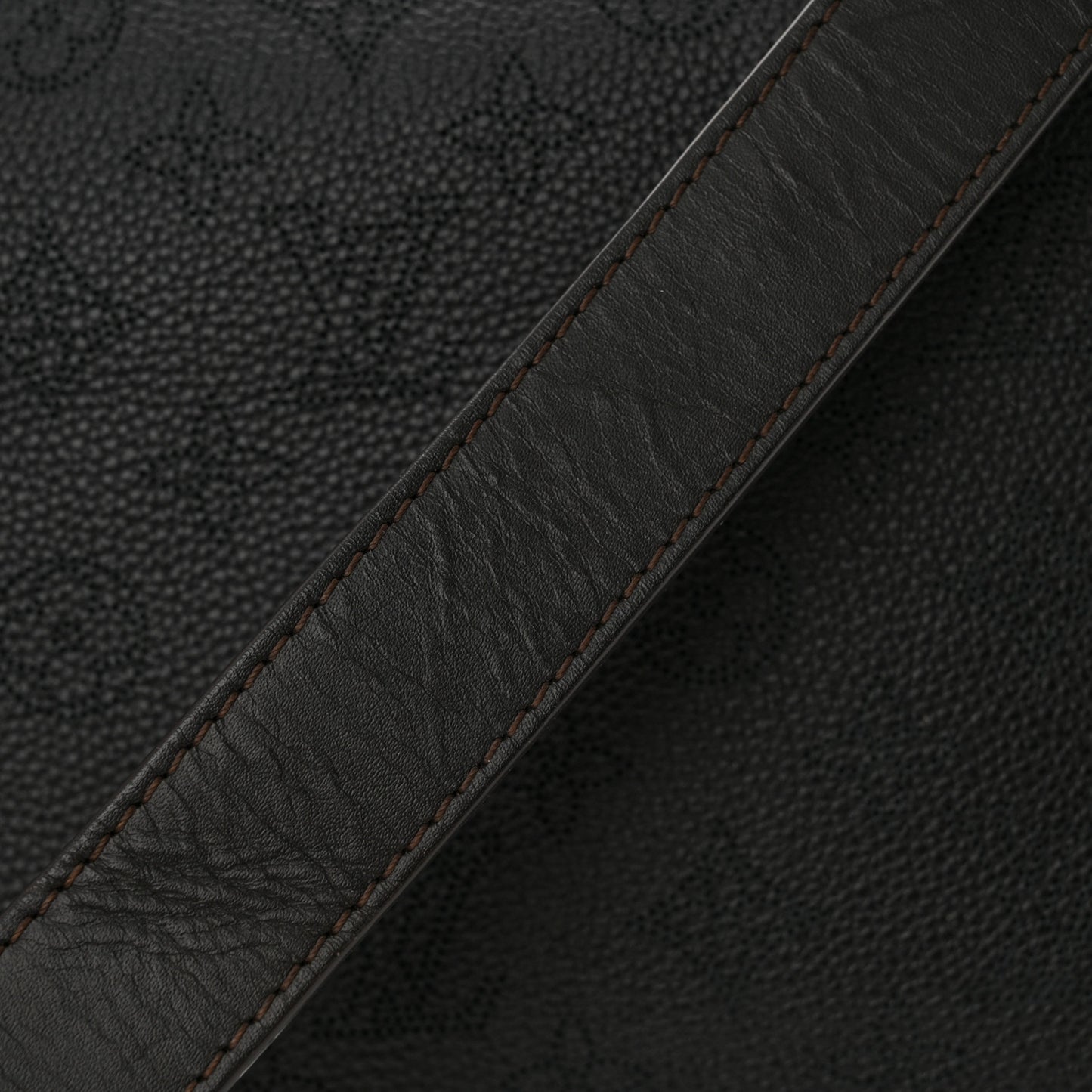 Mahina Beaubourg Hobo MM Black