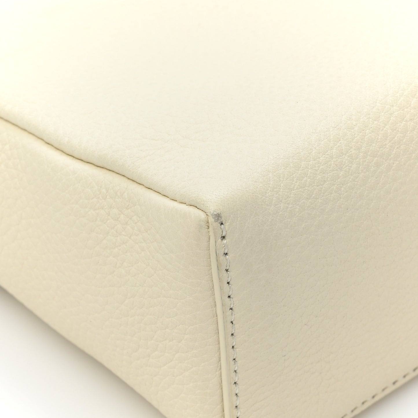 Grained Calfskin L19 Extra Pocket Pouch Whisper White