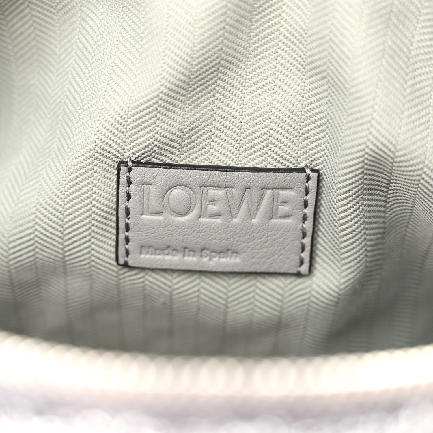 Loewe Metallic Lurex Pleated Bracelet Pouch Shoulder Bag Silver 6 of 9