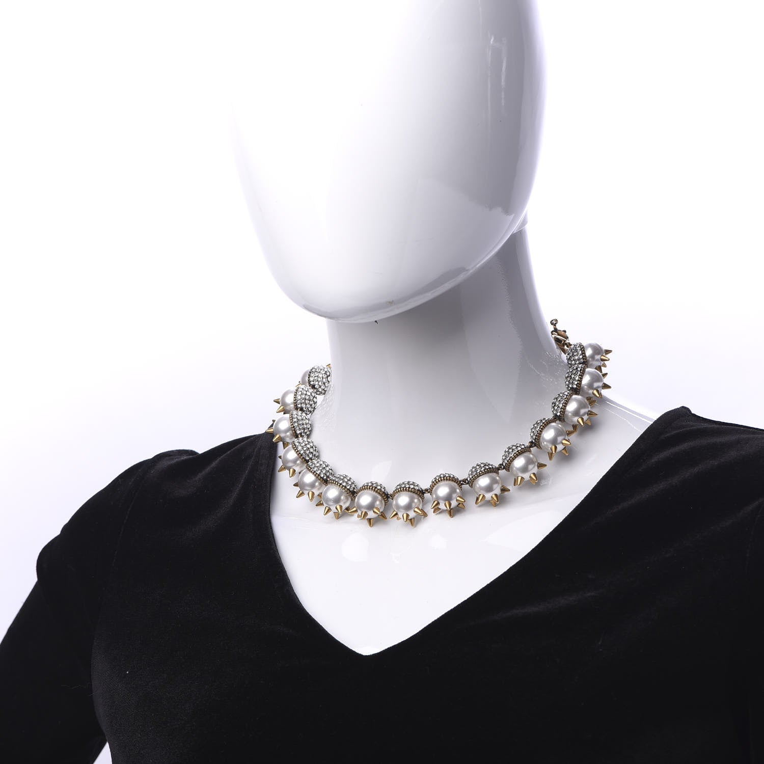Gucci Spike Embellished Pearl Necklace 2 of 5