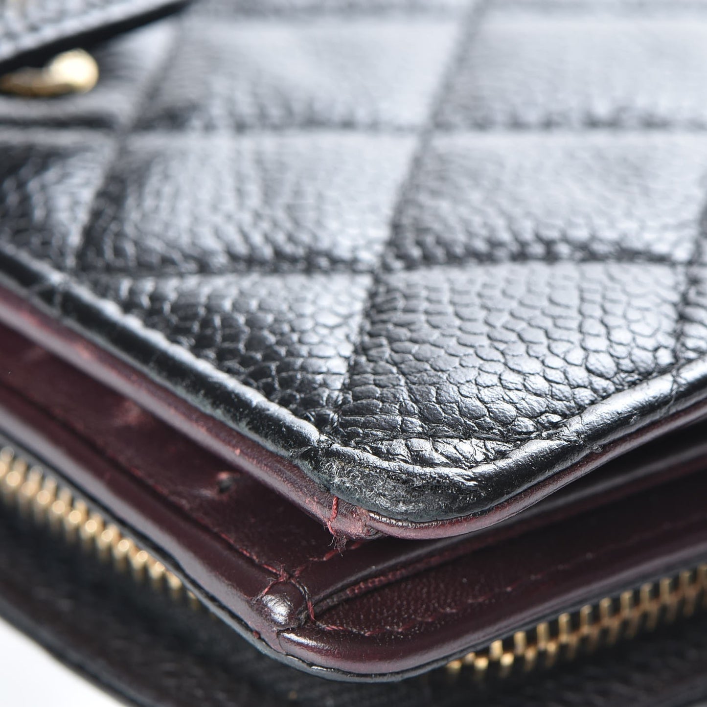 Caviar Quilted Zipped Pocket Wallet Black