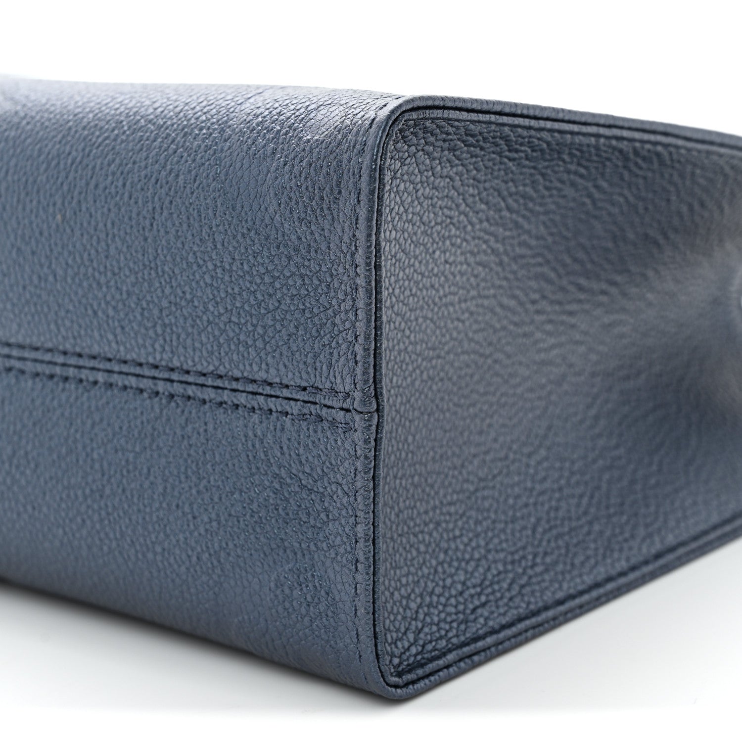 Louis Vuitton Metallic Empreinte Monogram Giant Onthego PM Navy Nacre 9 of 10