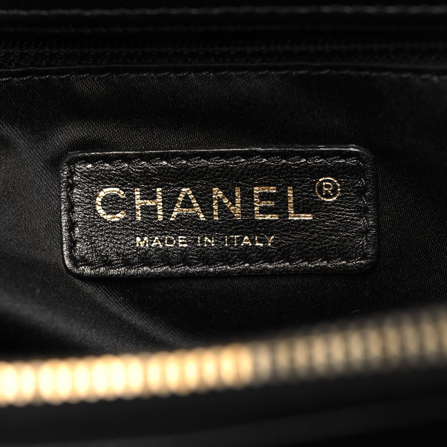 Caviar Quilted Grand Shopping Tote GST Black