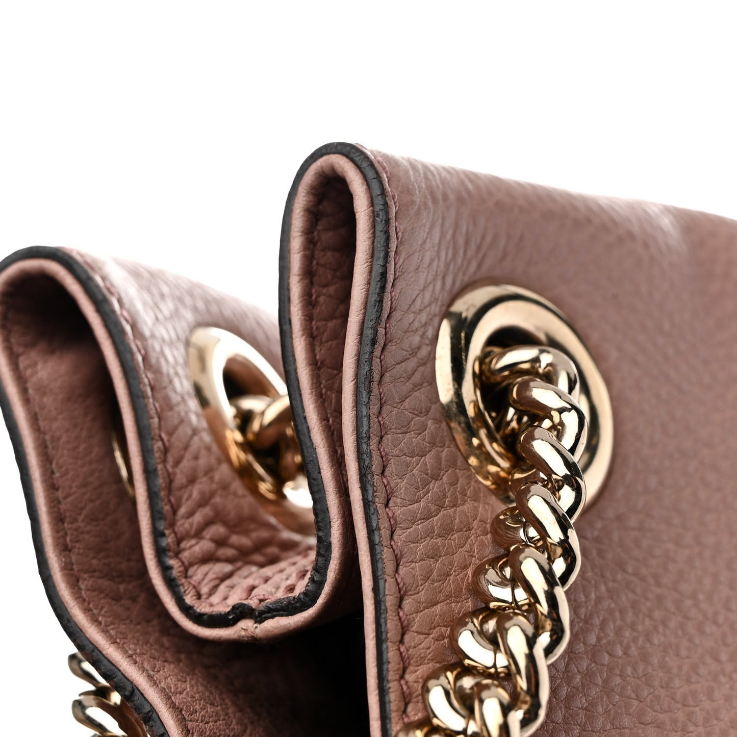 Pebbled Calfskin Medium Soho Chain Shoulder Bag Dark Cipria