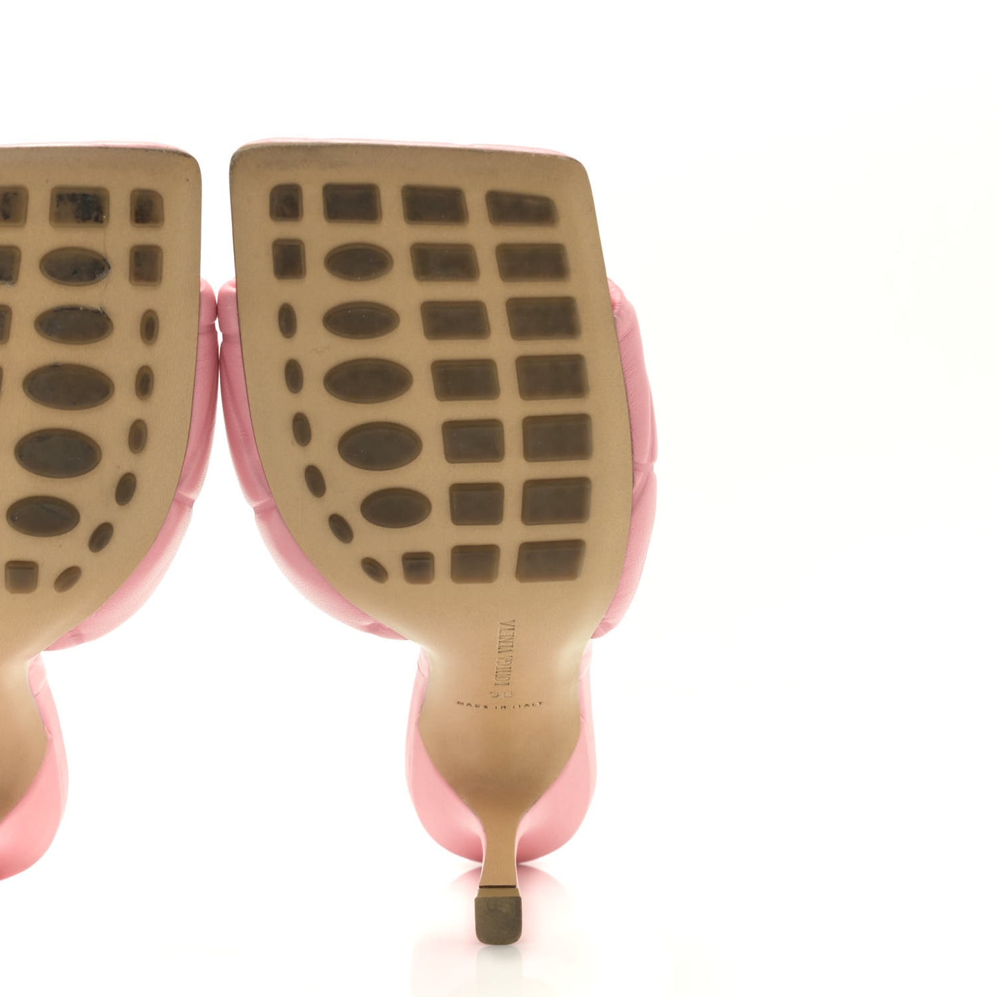 Nappa Quilted Rubber Lido Mule Sandals 38 Blossom