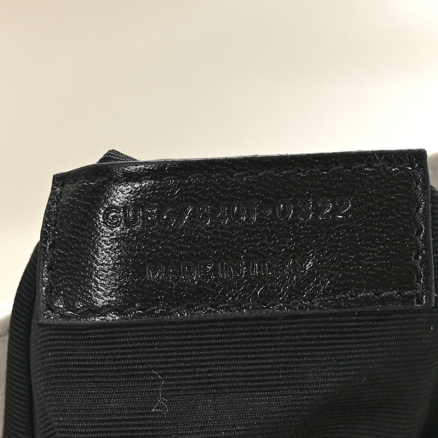 Saint Laurent Calfskin Y Quilted Monogram Toy Loulou Crossbody Bag Blanc Vintage 8 of 10