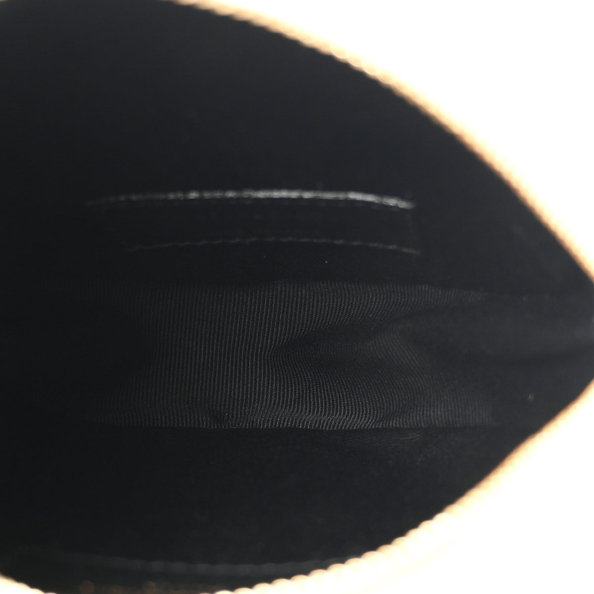 Saint Laurent Grain De Poudre Matelasse Chevron Quilted Round Vinyle Camera Bag Crema Soft 5 of 10