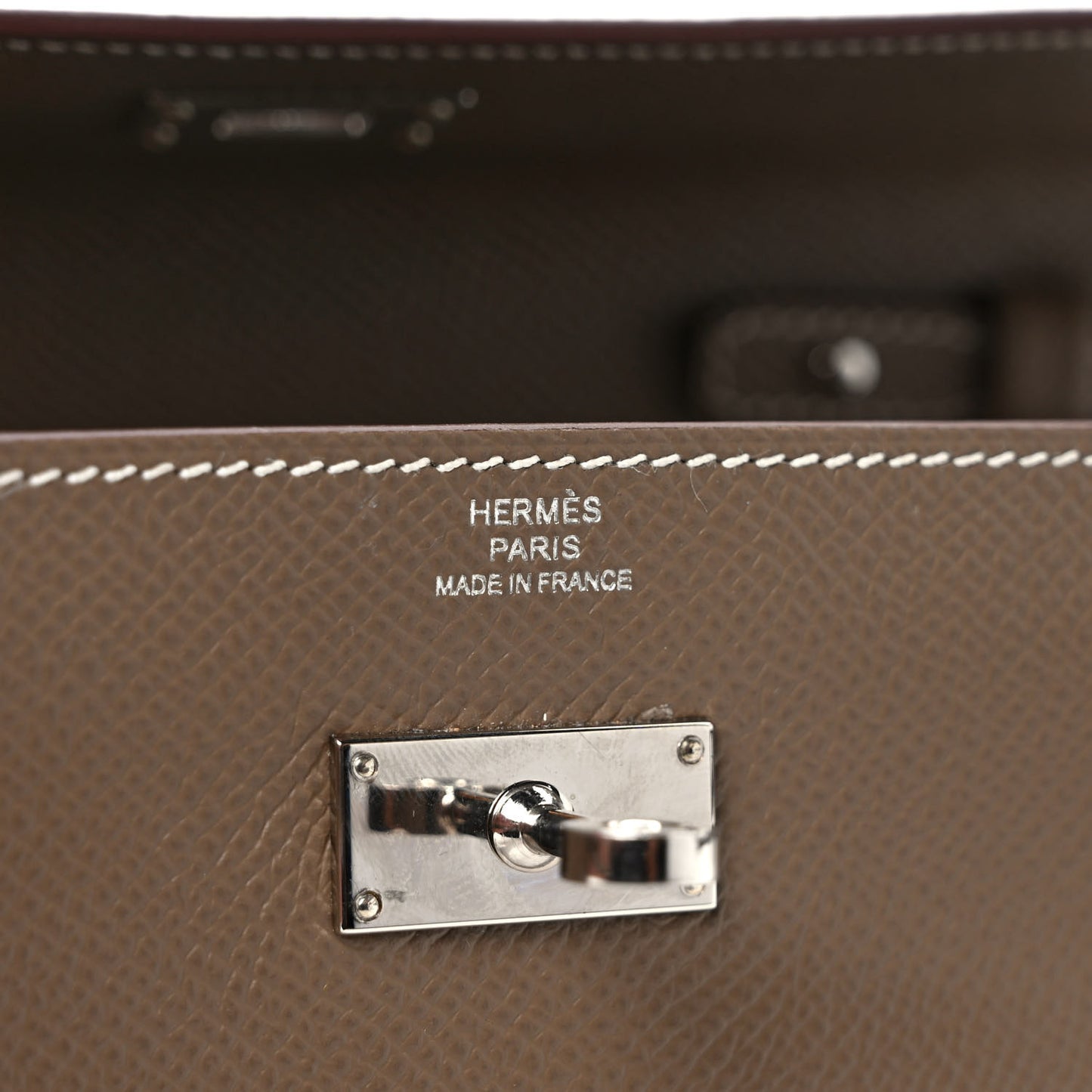 Epsom Kelly Wallet To Go Etoupe