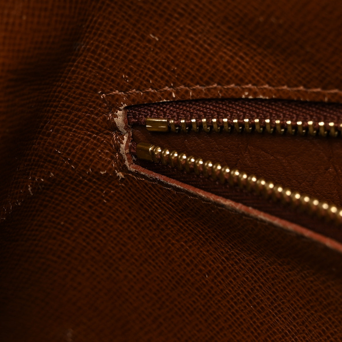 Louis Vuitton Monogram Boulogne 30 11 of 16