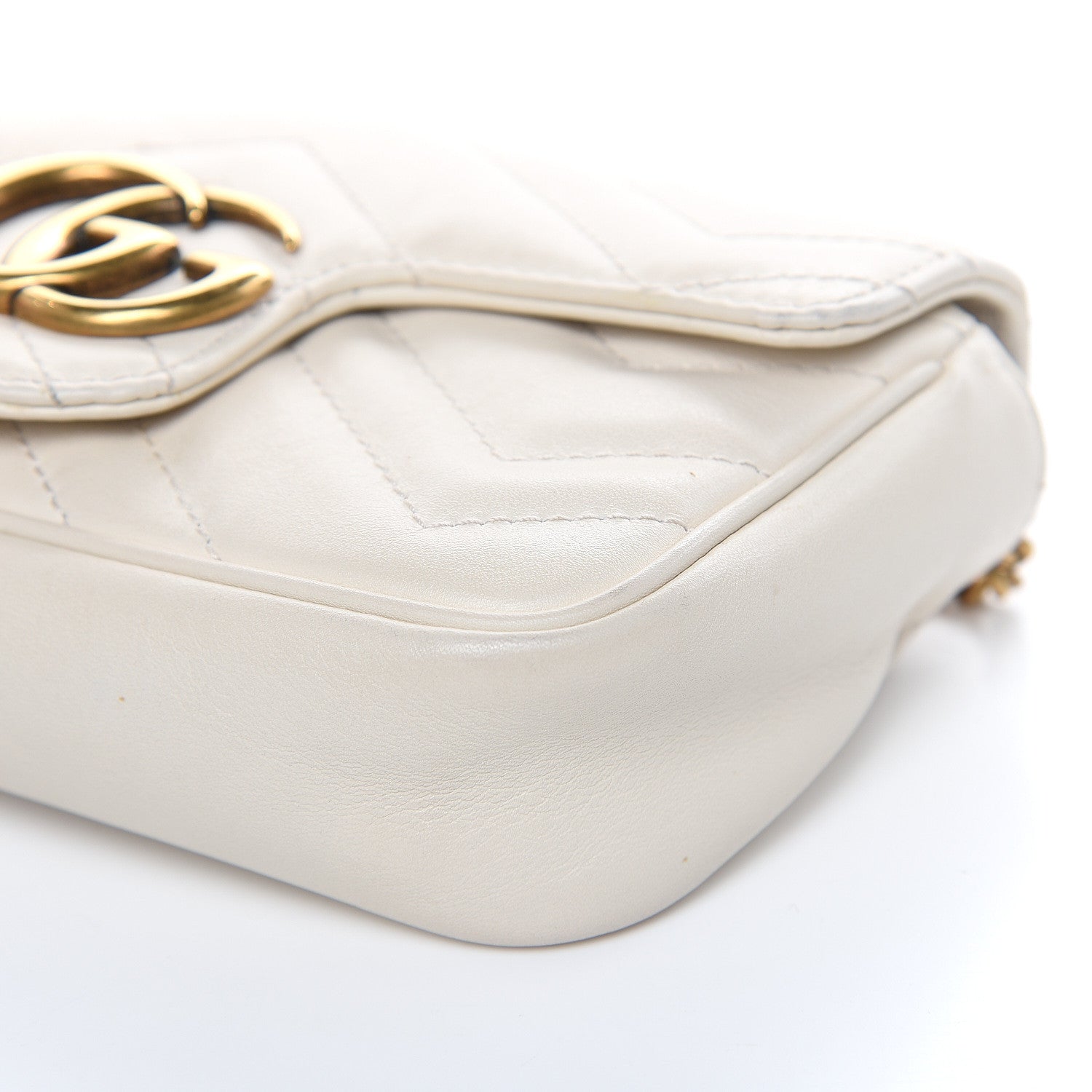 Gucci Calfskin Matelasse Super Mini GG Marmont Shoulder Bag White 9 of 13