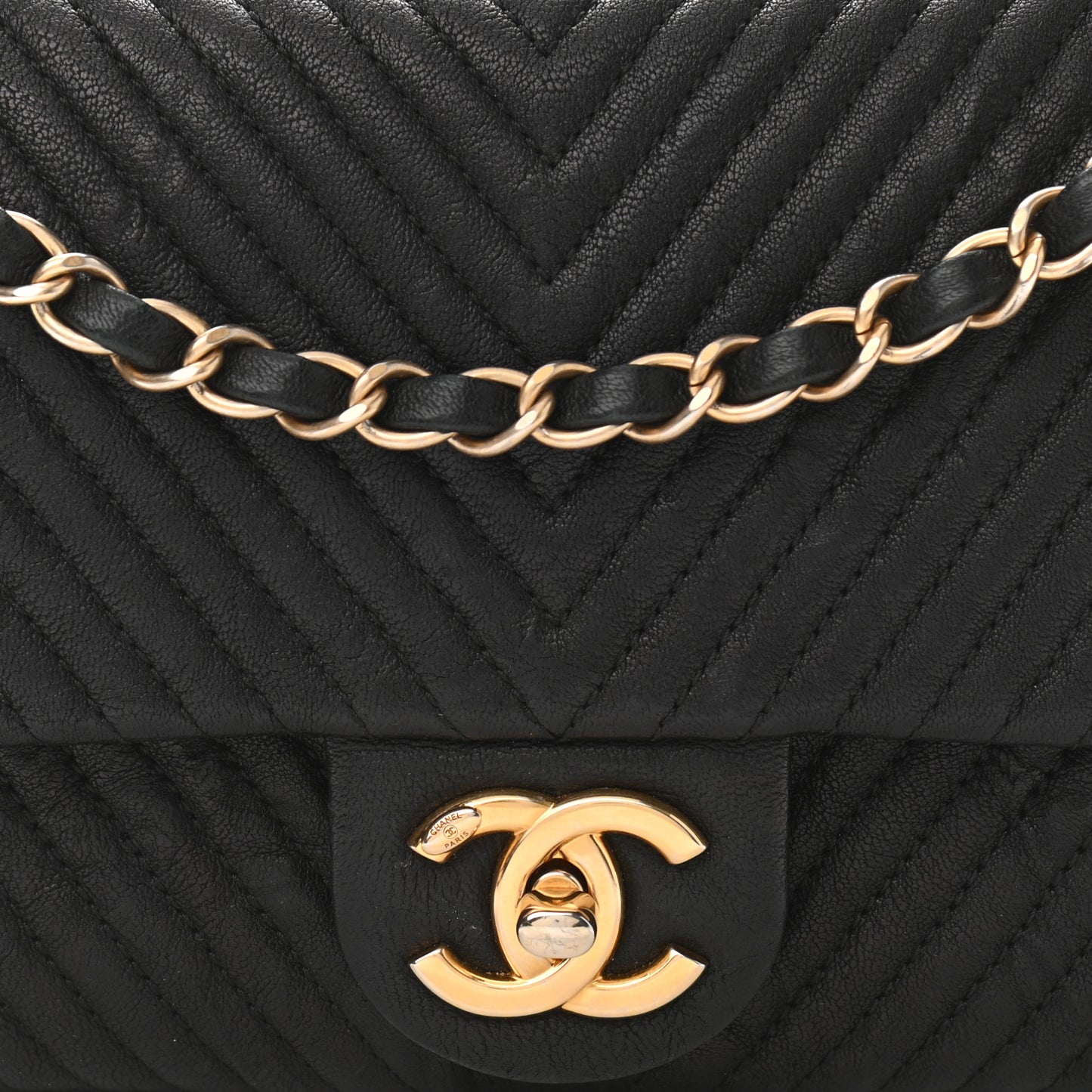 Calfskin Chevron Quilted Small Surpique Flap Black