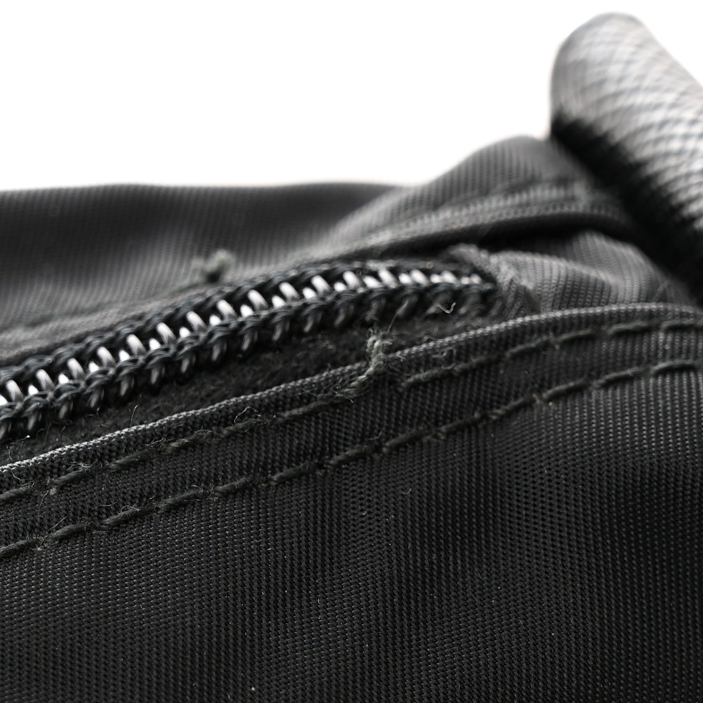 Tessuto Nylon Messenger Bag Black