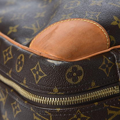 Louis Vuitton Monogram Sirius 70 10 of 14