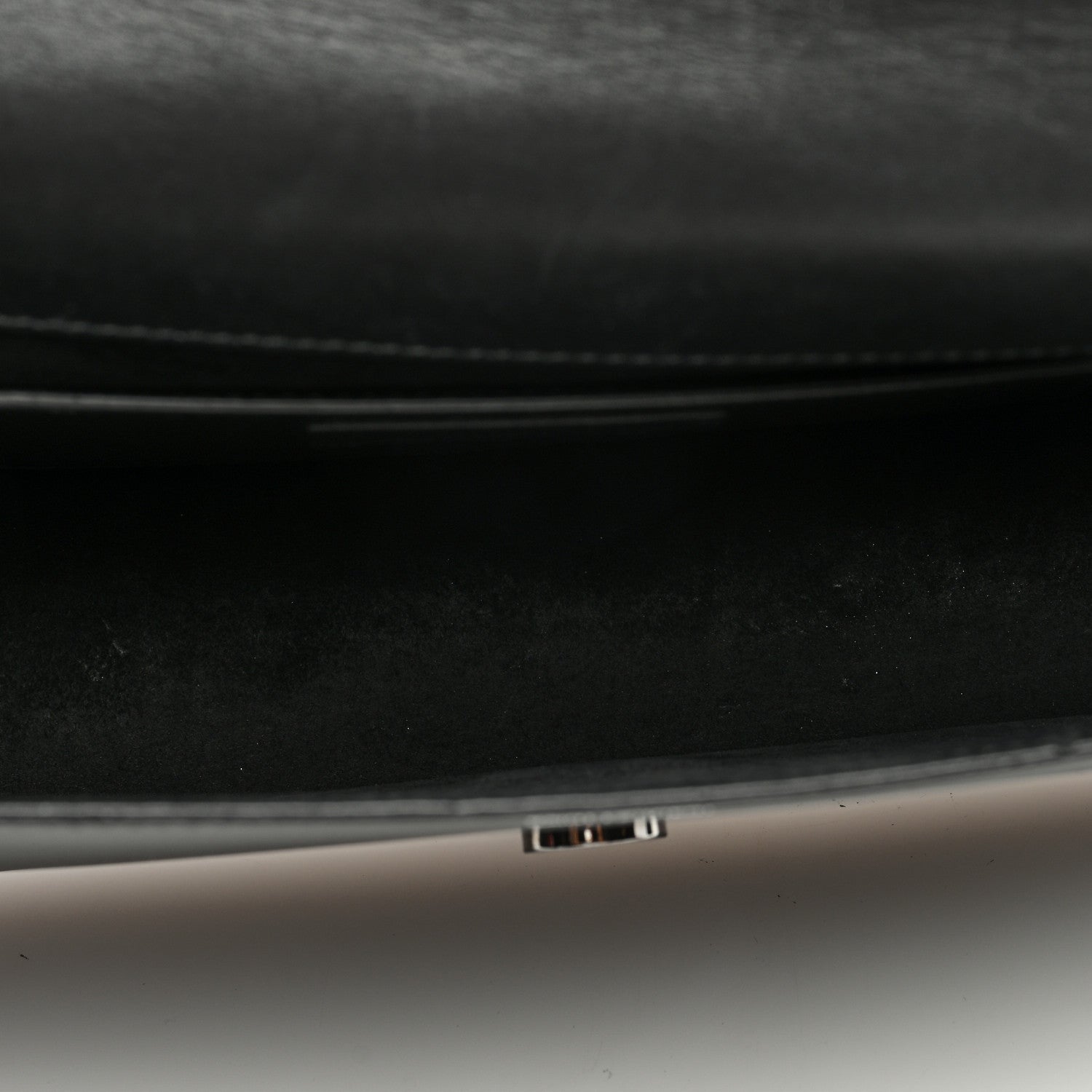Saint Laurent Calfskin Medium Classic Betty Black 5 of 10