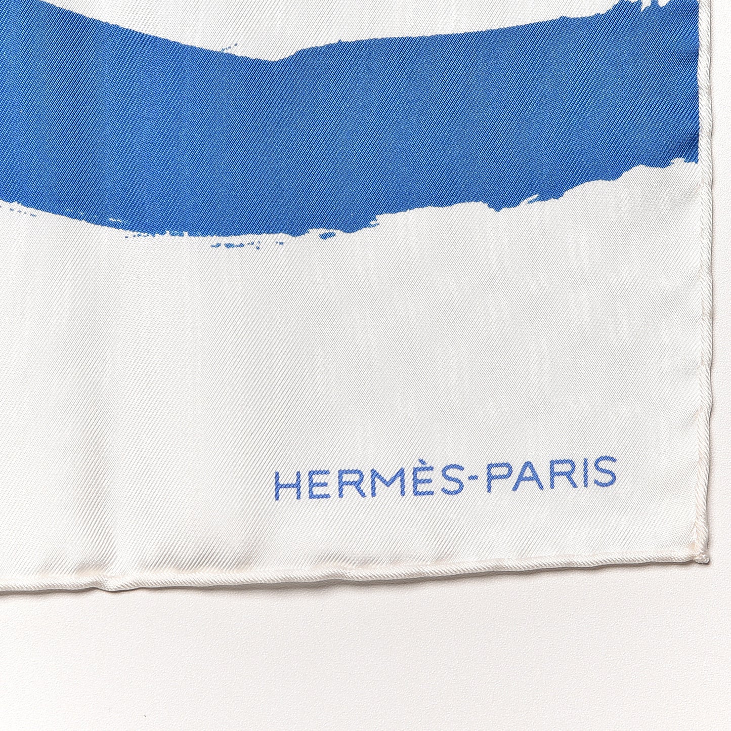 Silk Rosace De Janos Ber Scarf 90 Bleu White Black