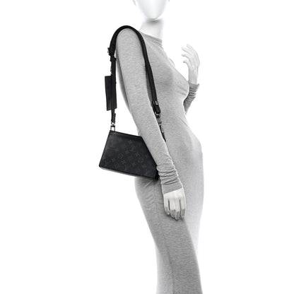 Louis Vuitton Reverse Monogram Eclipse Gaston Wearable Wallet 2 of 11