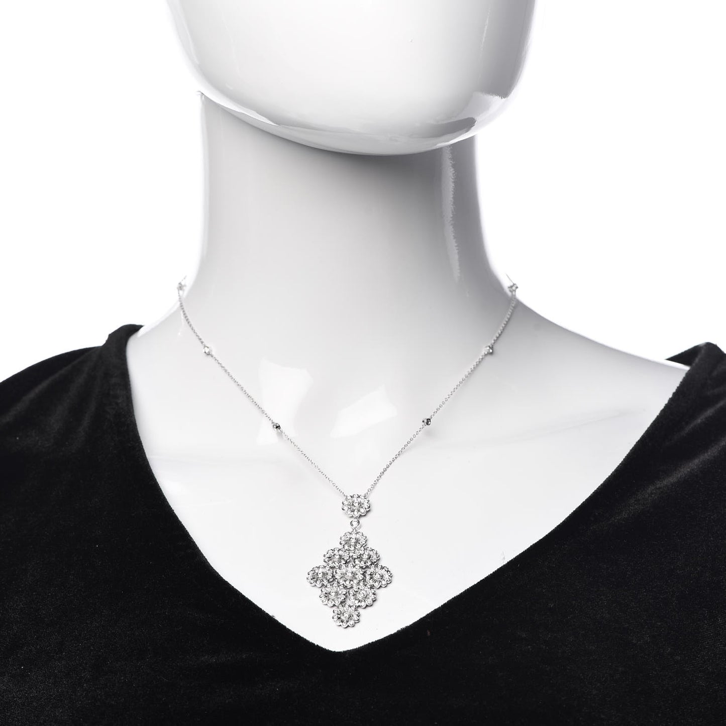 Platinum Diamond Daisy Cluster Pendant Necklace