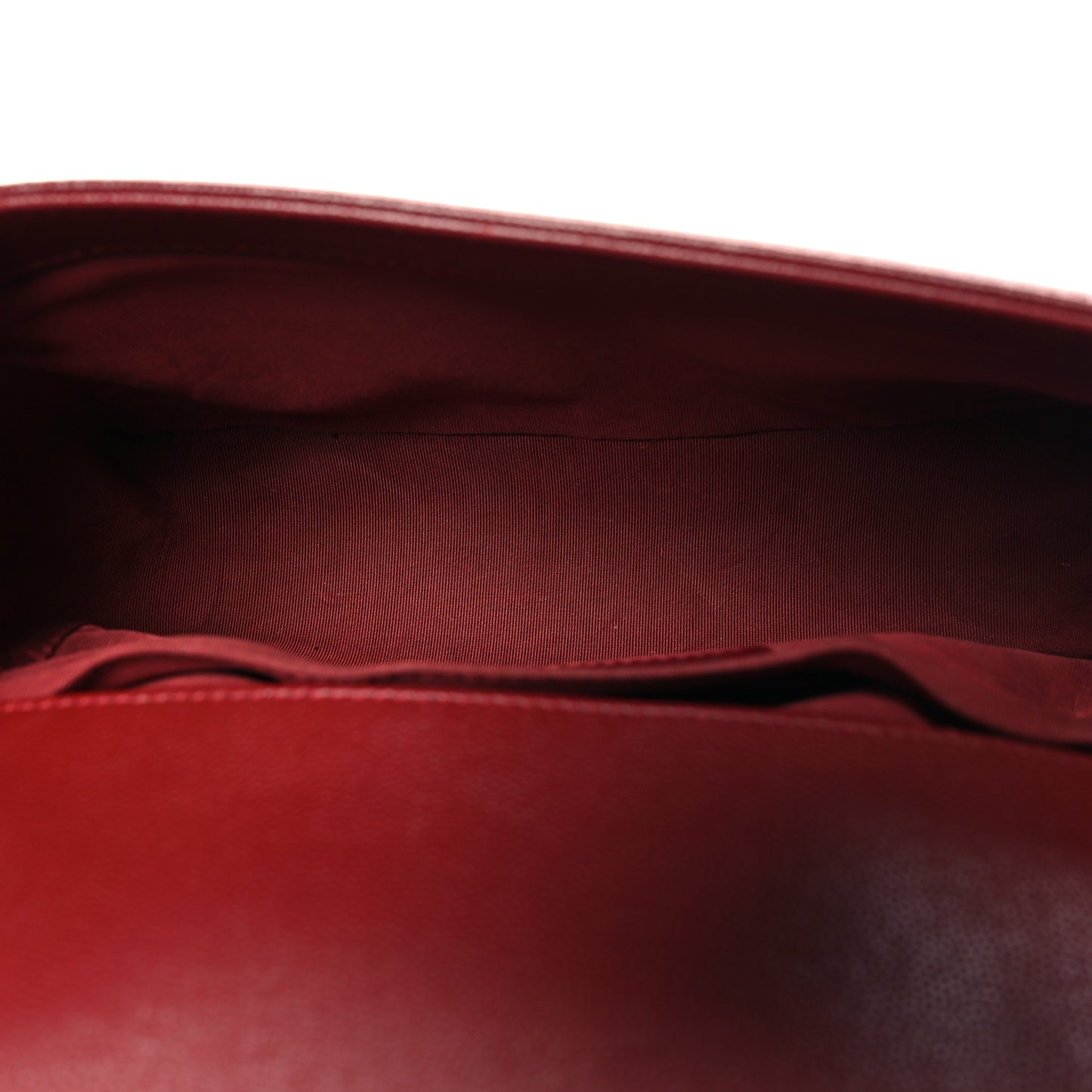 Caviar Chevron Quilted Medium Boy Flap Red