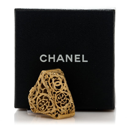 Chanel Baroque CC Ring 52 6 Gold 6 of 6