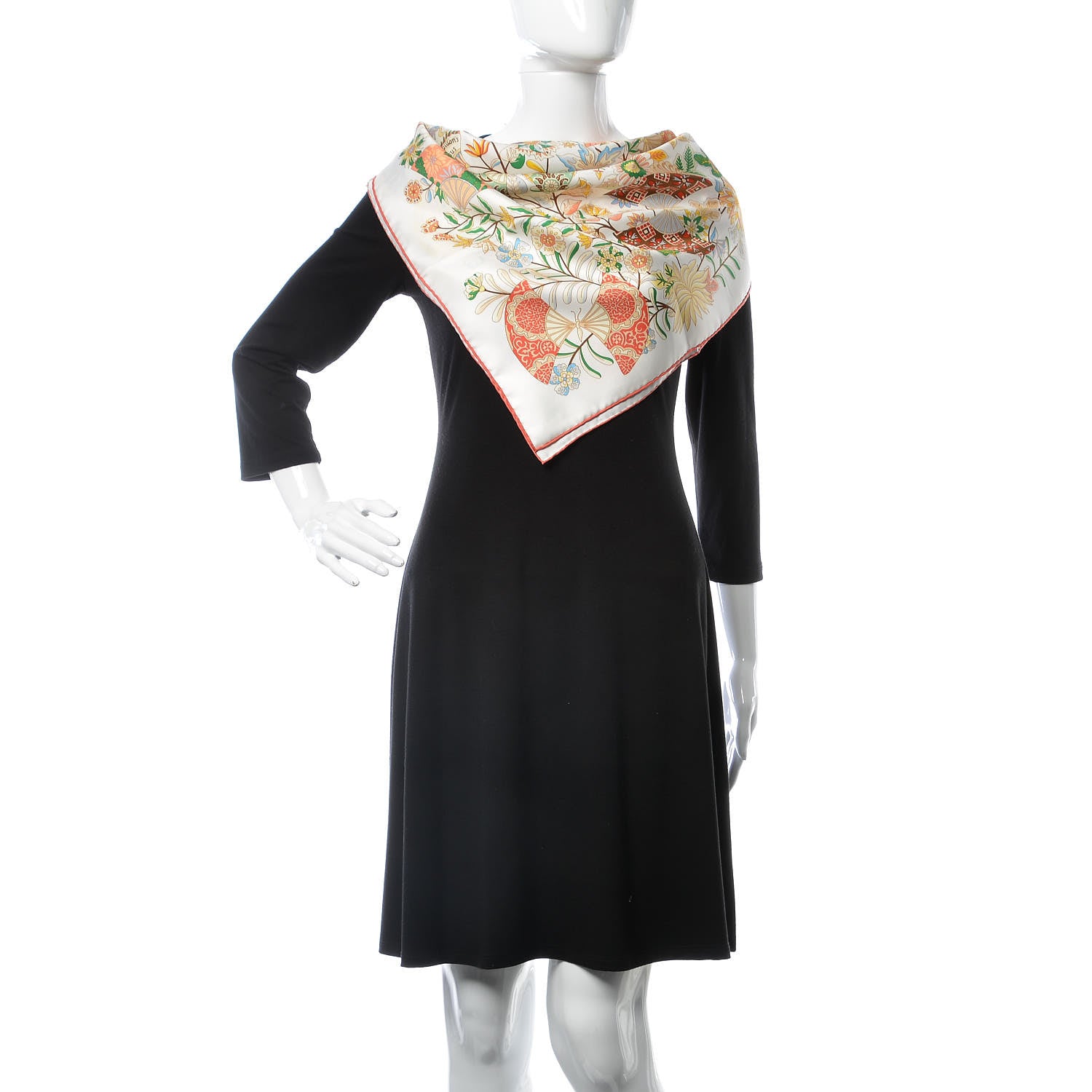 Hermes Silk Fleurs et Papillons de Tissus Scarf 90 2 of 6
