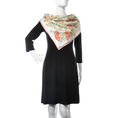 Hermes Silk Fleurs et Papillons de Tissus Scarf 90 2 of 6