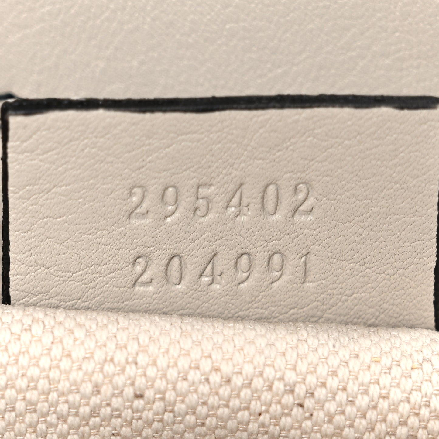 Guccissima Signature Medium Emily Chain Shoulder Bag Mystic White