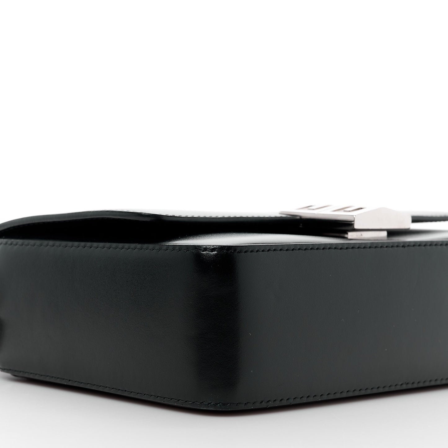 Box Calfskin Medium 4G Cube Chain Shoulder Bag Black