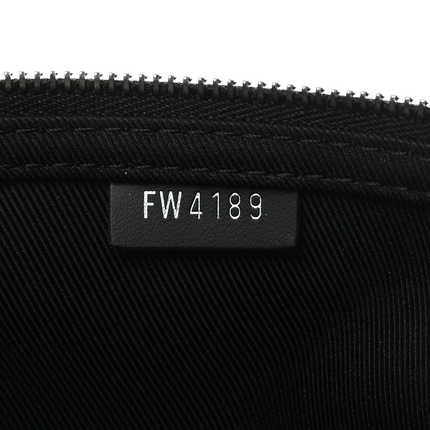 Louis Vuitton Damier Graphite Packing Cube PM 7 of 7