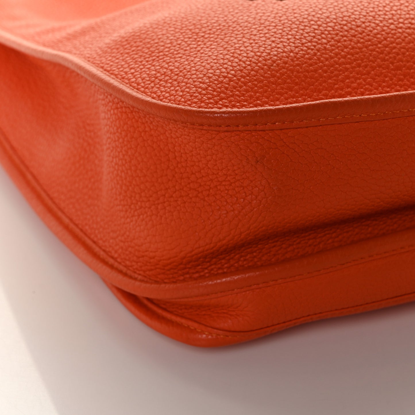 Taurillon Clemence Evelyne III GM Orange