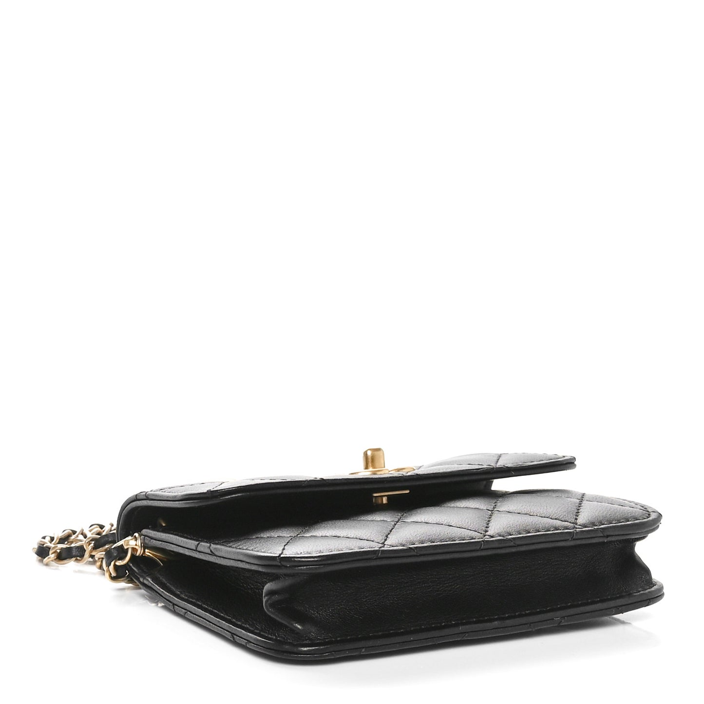 Lambskin Quilted Pearl Crush Clutch With Chain Black