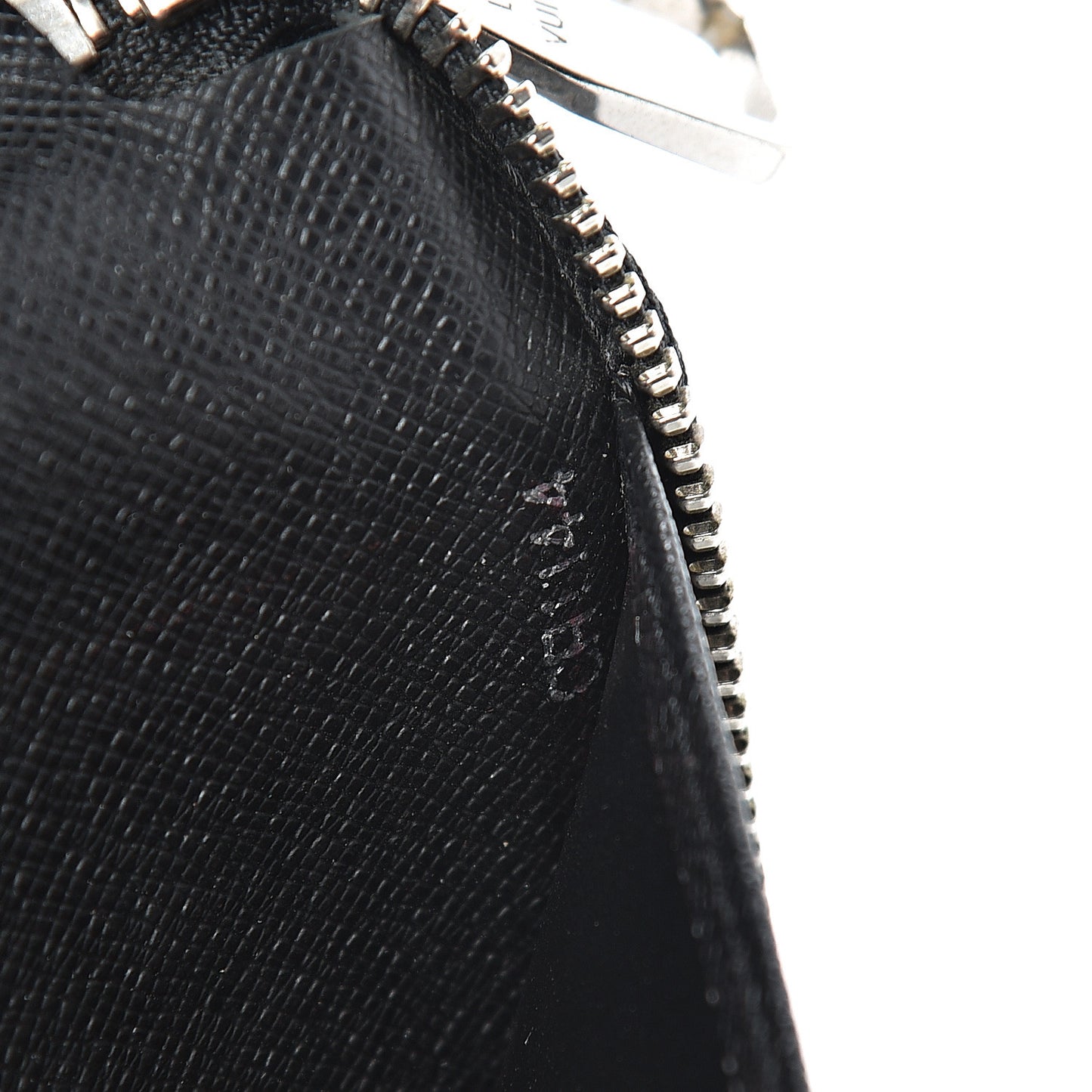 Damier Graphite Zippy Organizer Wallet