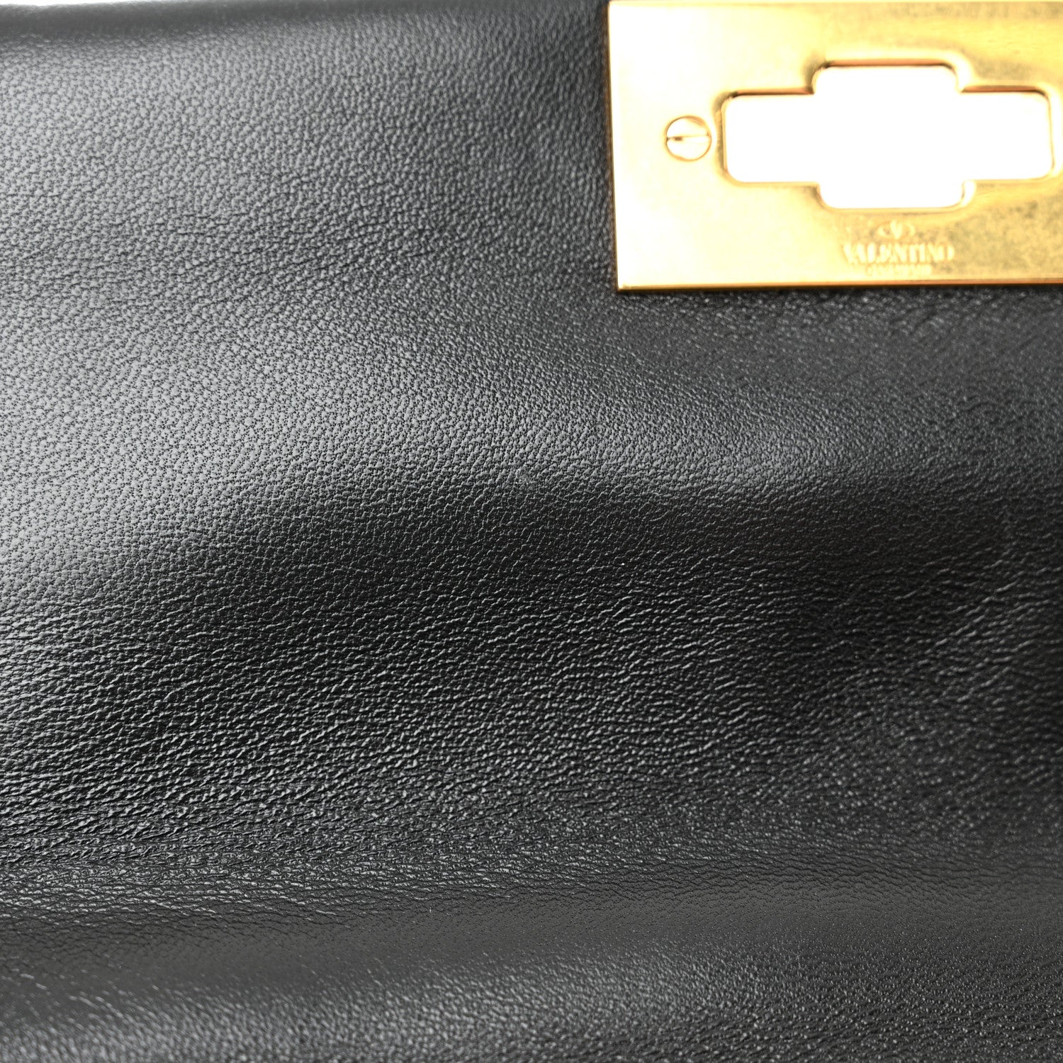 Valentino Garavani Nappa Medium Roman Stud Shoulder Bag Black 11 of 14