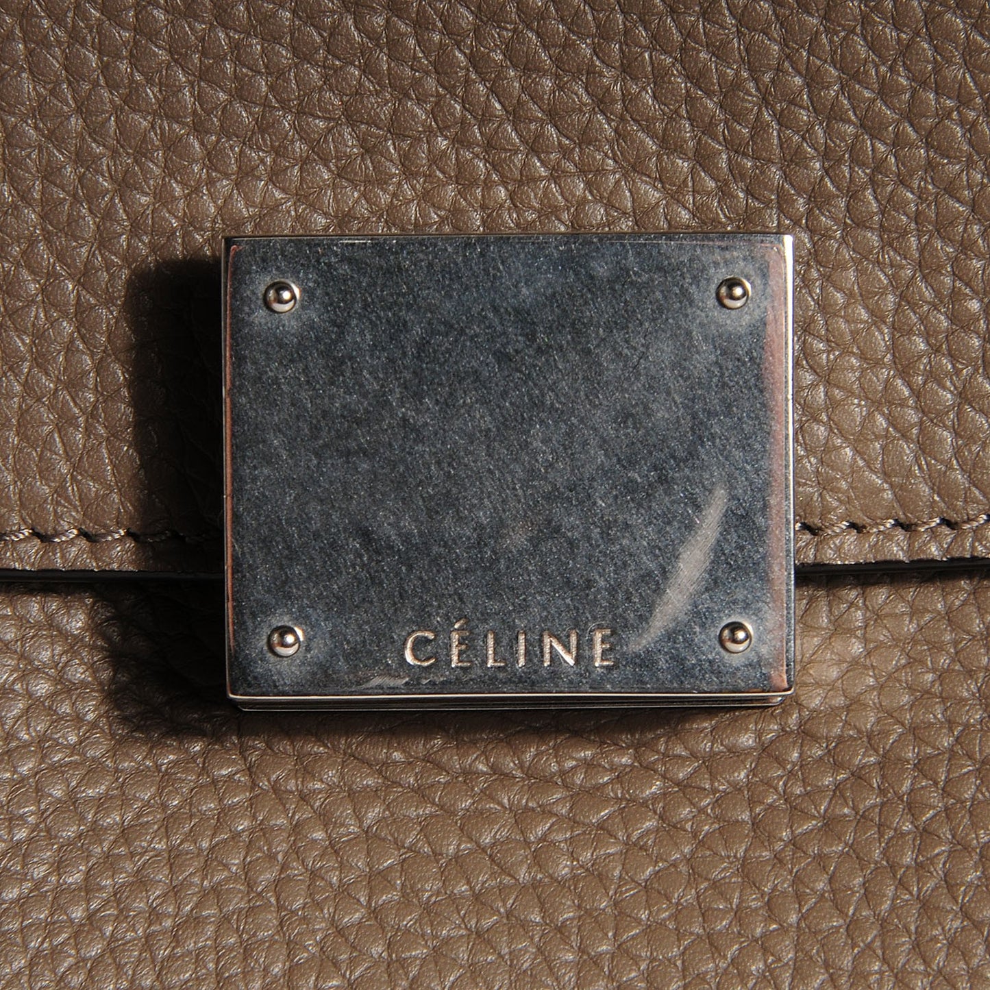 Drummed Calfskin Suede Small Trapeze Dune