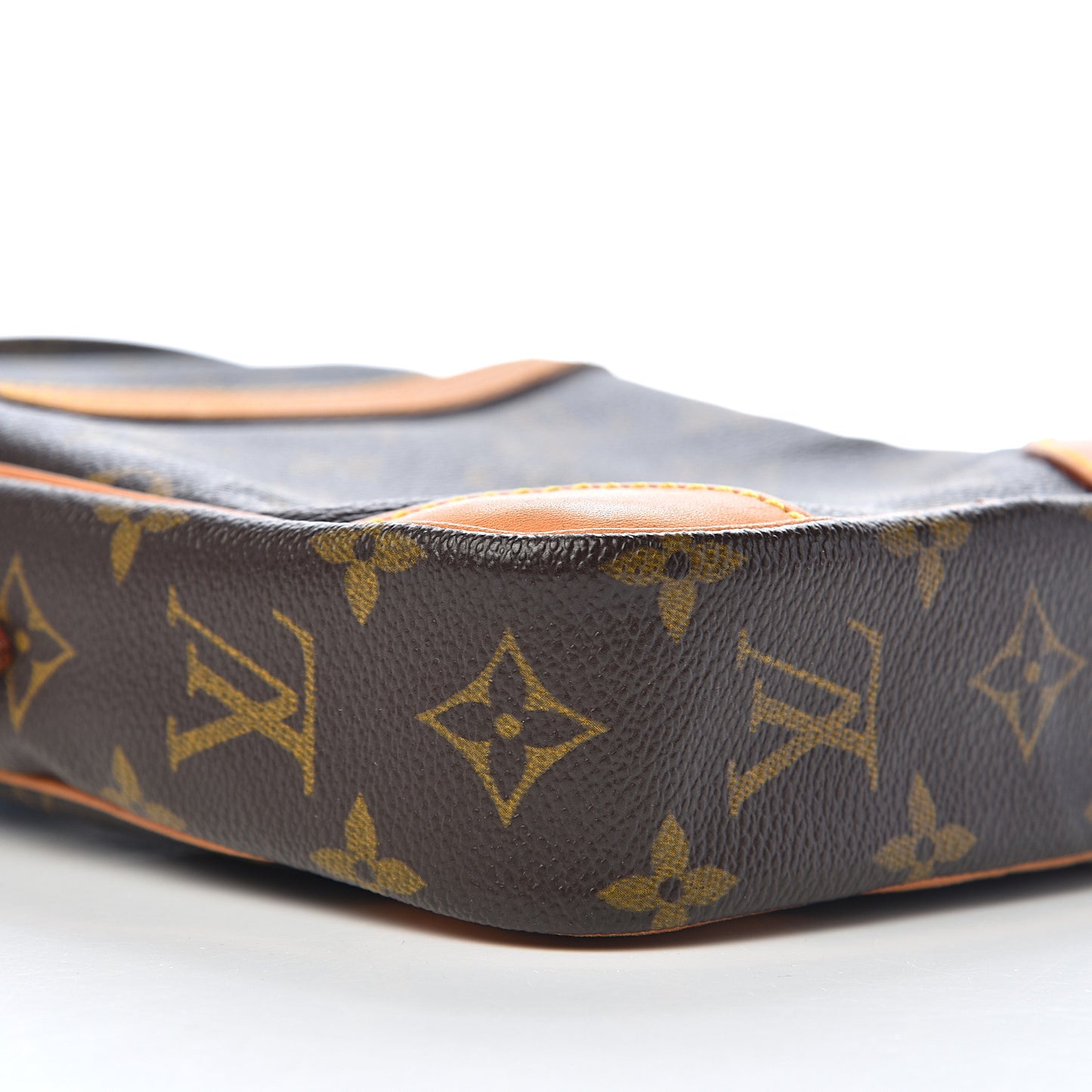 Monogram Danube 21