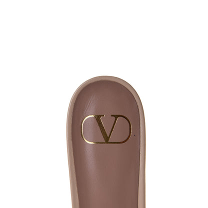 Valentino Garavani Patent VLogo Slides 39 Light Beige 7 of 10