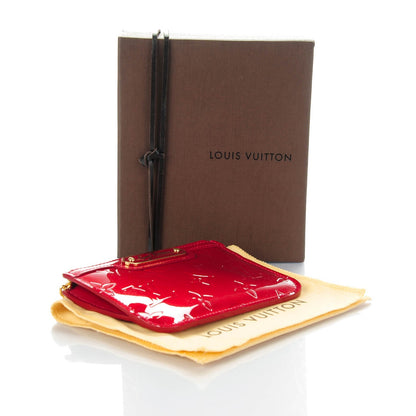 Louis Vuitton Vernis Key Pouch Pomme D'Amour 4 of 7