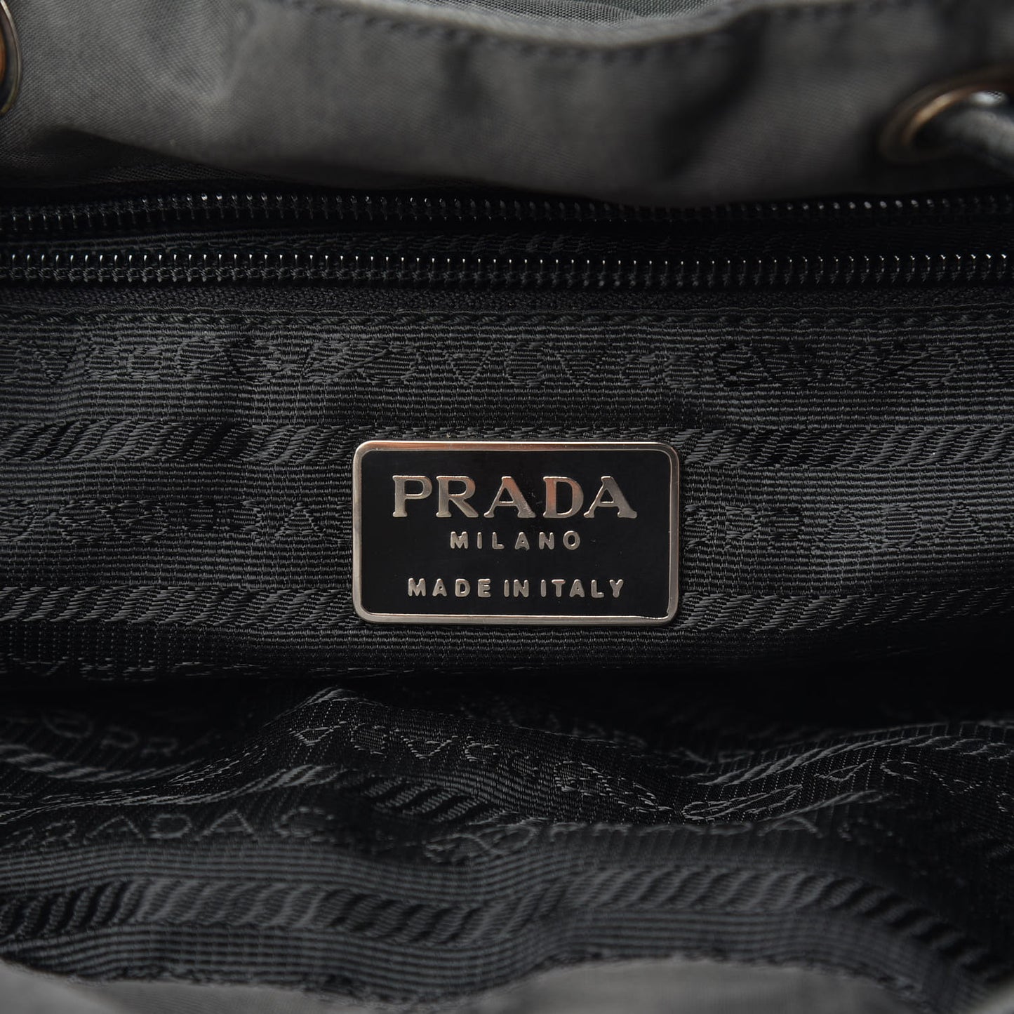 Tessuto Nylon Chain Backpack Asfalto