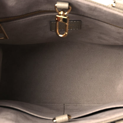 Louis Vuitton Empreinte Monogram Giant Onthego PM Tourterelle Creme 5 of 6