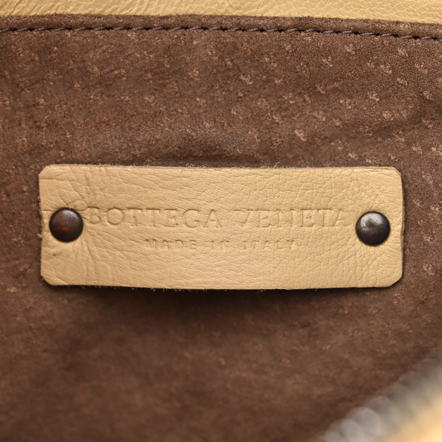 Nappa Intrecciato Nodini Crossbody Messenger Mink