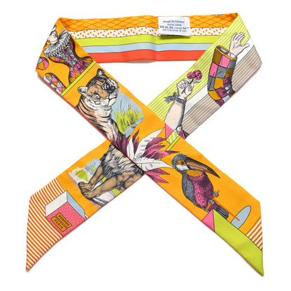Hermes Silk Twilly Grand Theatre Nouveau Soleil Vert Fluo Multicolor 1 of 4