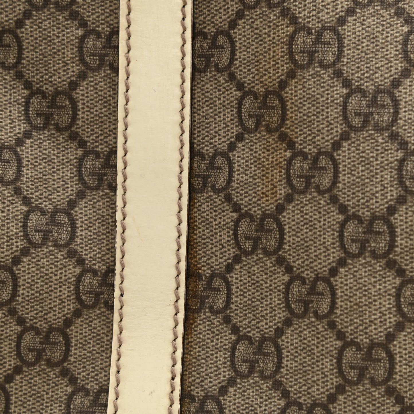 GG Plus Monogram Medium Joy Boston Off White