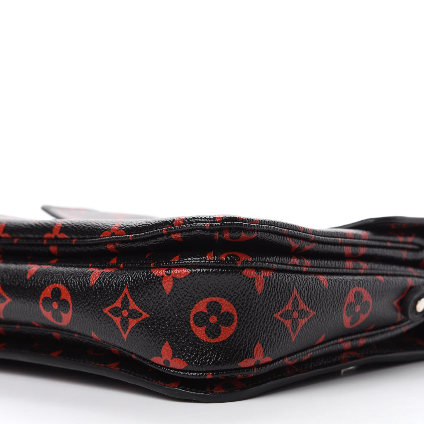 Monogram Infrarouge Pochette Metis