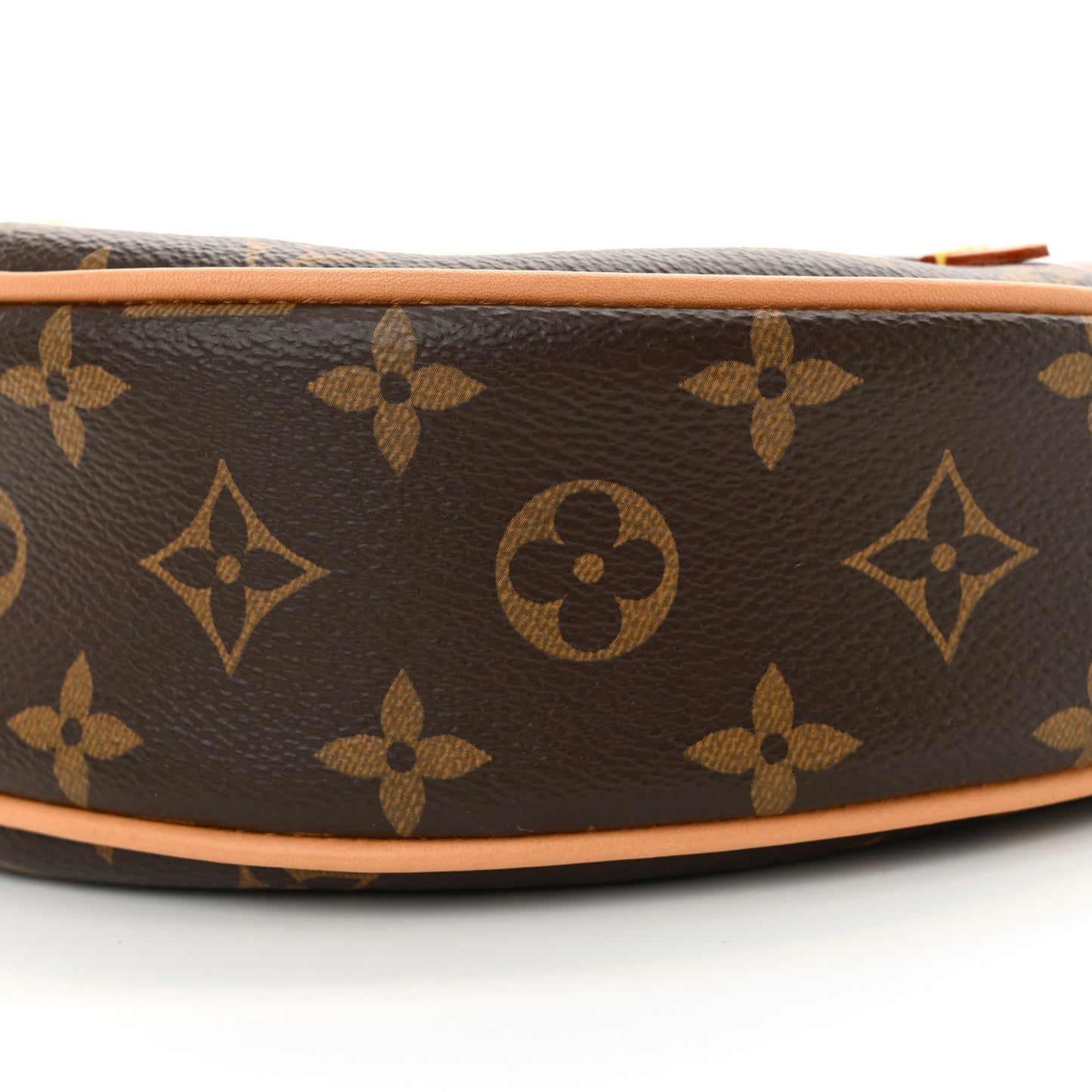 Monogram Loop