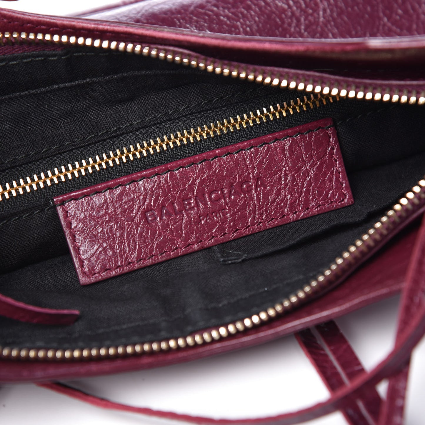 Agneau Classic Gold Hardware Hip Violet Prune