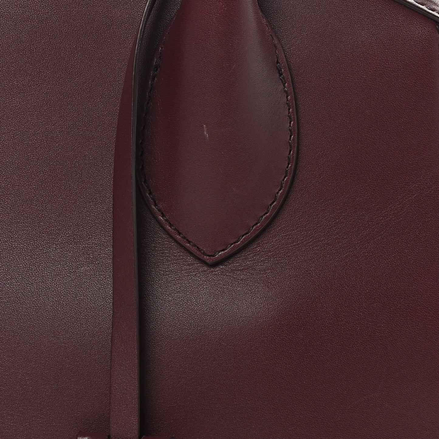Calfskin Fiamma Bag Rouge Black