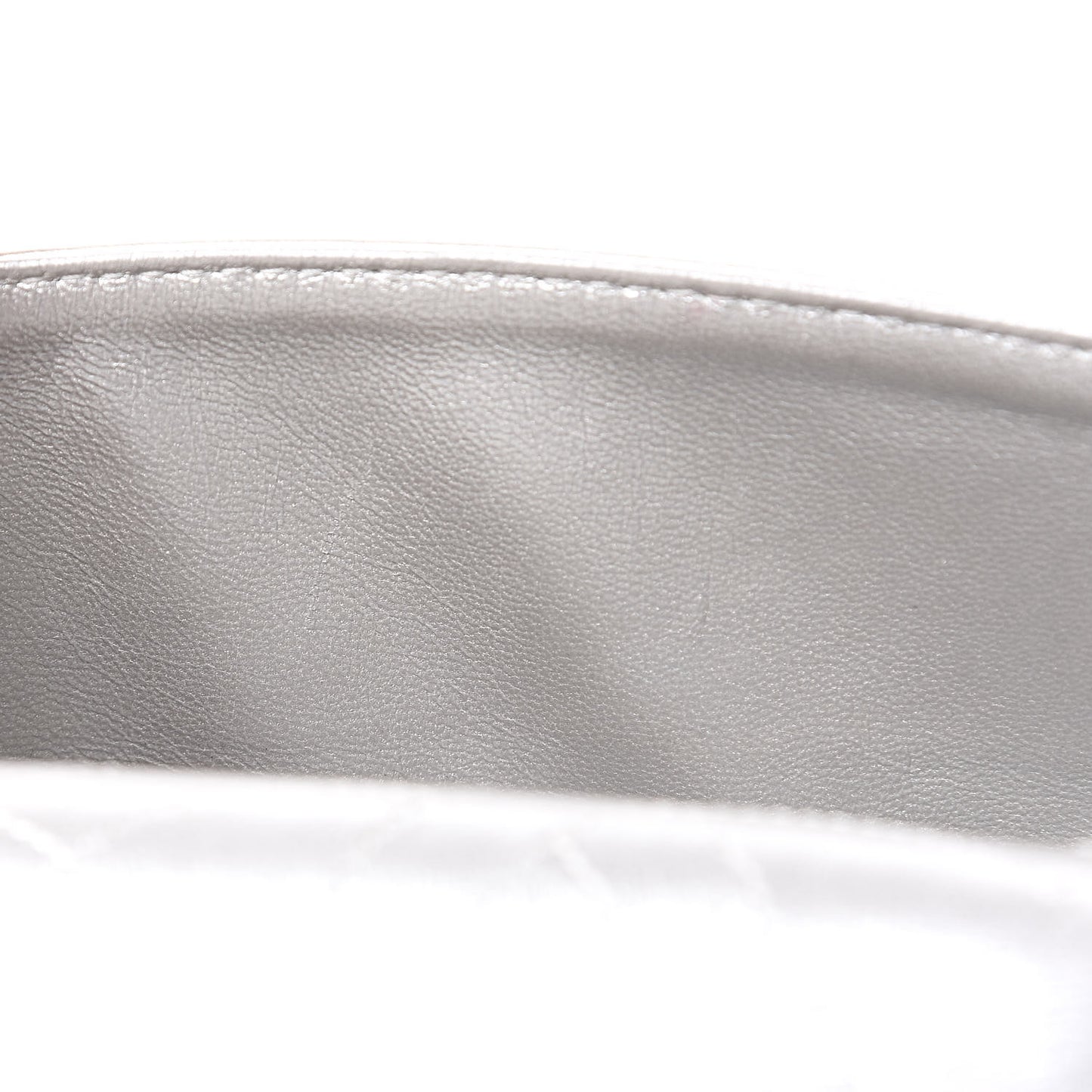 Metallic Aged Calfskin 2.55 Reissue 225 Flap Silver
