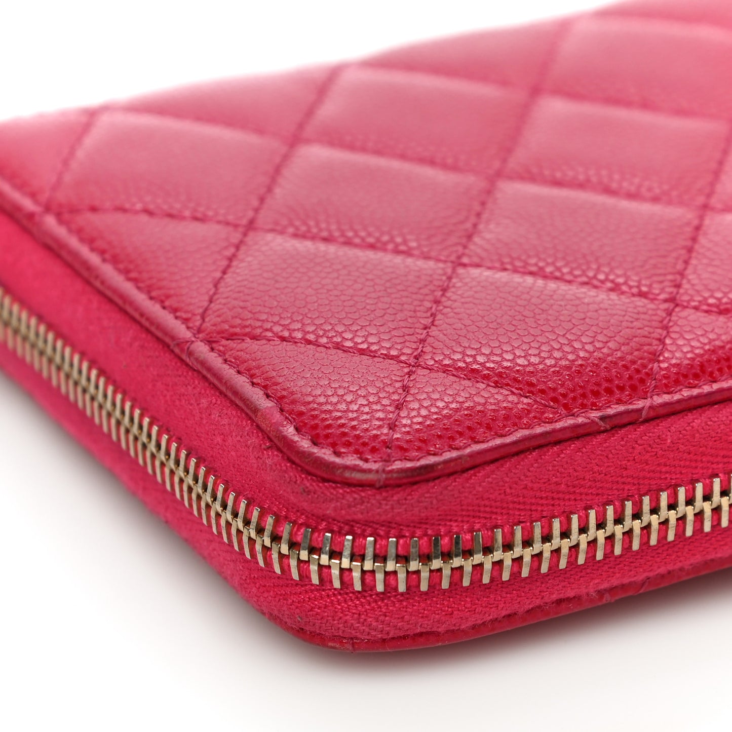 Caviar Quilted Reissue Zip Around Wallet Pink