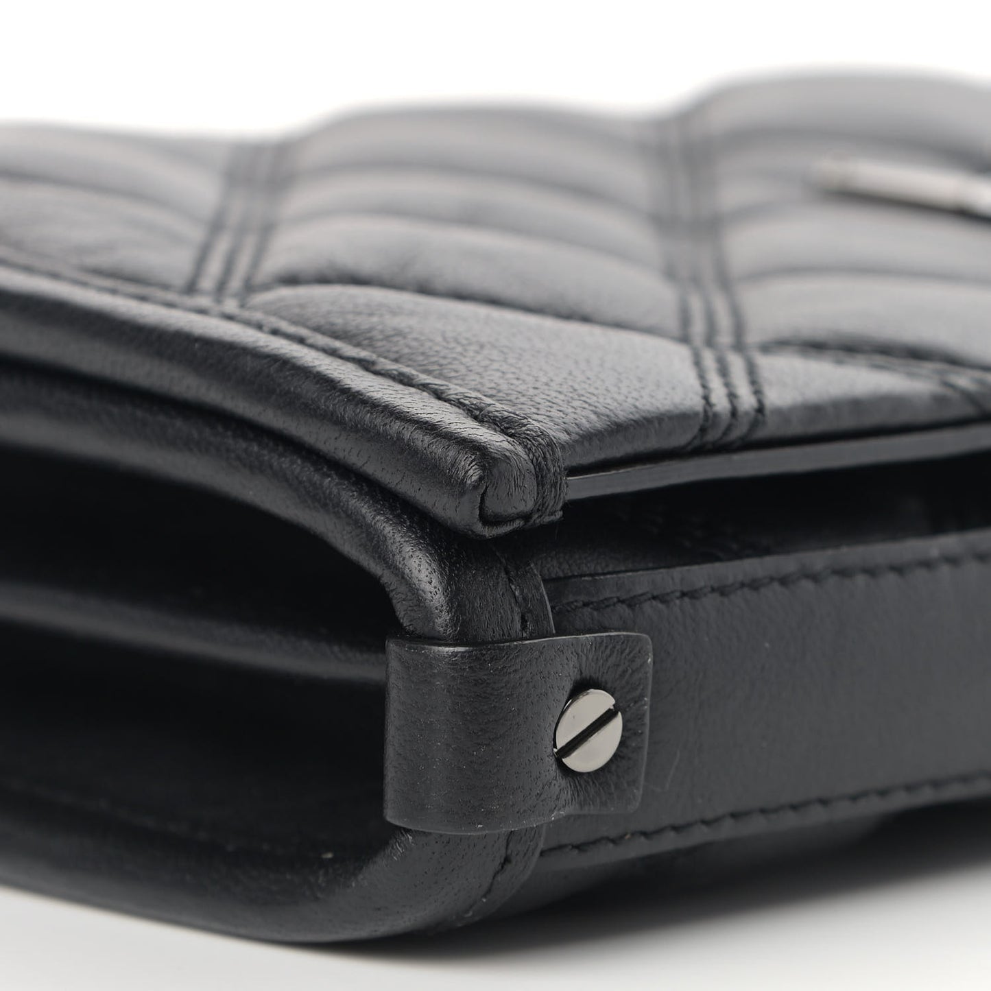 Lambskin Diamond Quilted Becky Chain Wallet Black