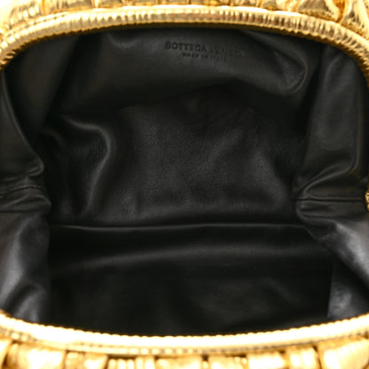 Bottega Veneta Metallic Bark Calfskin Embossed The Pouch Oversized Clutch Oro 5 of 8